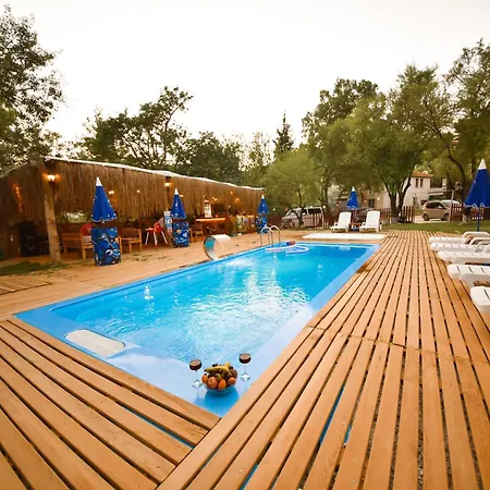 Badem Agaci Bugalowlari Villa Kaş
